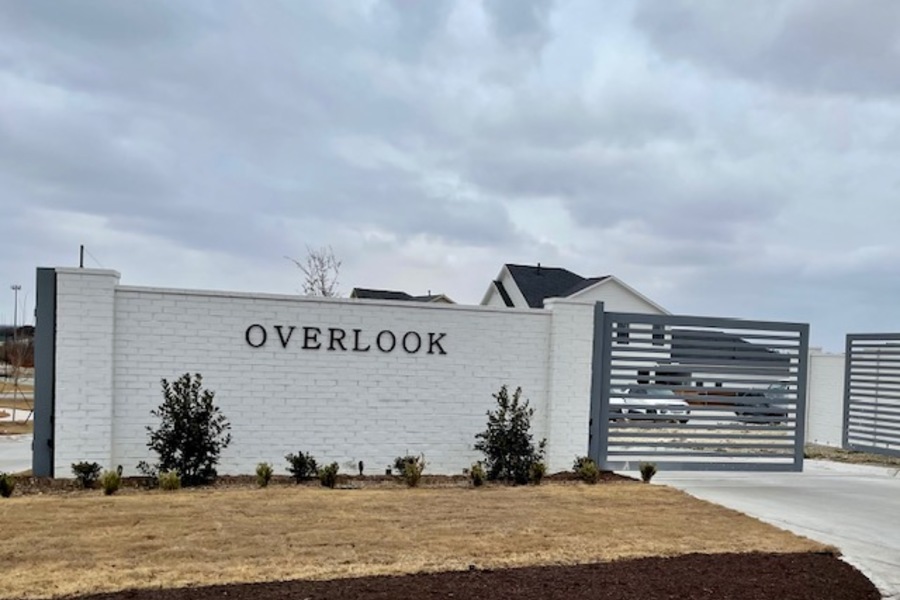 Overlook Subdivision in Fort Worth, TX Hoodle