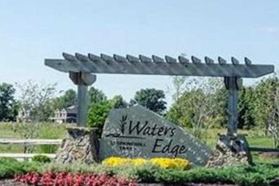 Waters Edge Subdivision in Westfield, IN Hoodle