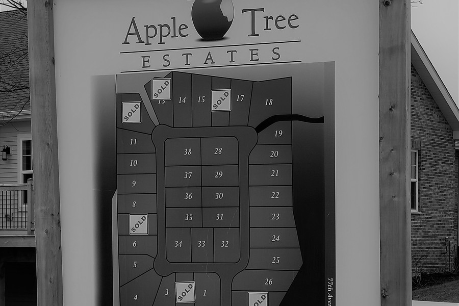 Apple Tree Estates Subdivision in Schererville, IN Hoodle